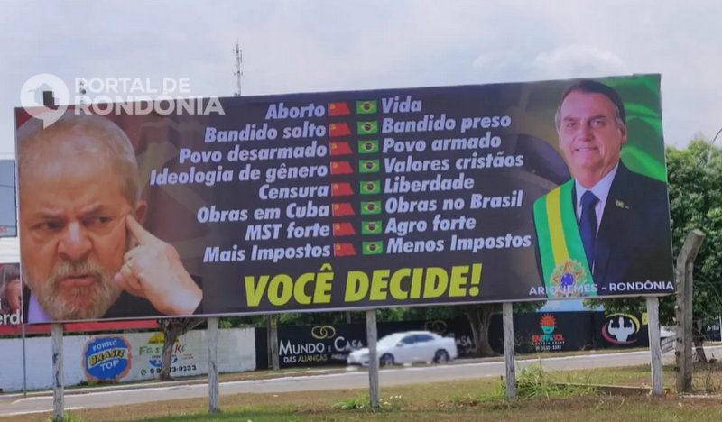 OUTDOOR BOLSONARO  Justiça determina retirada em 48 horas